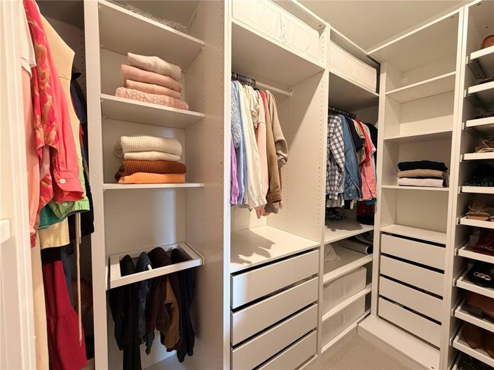 Image No.37-3 Bed House for sale