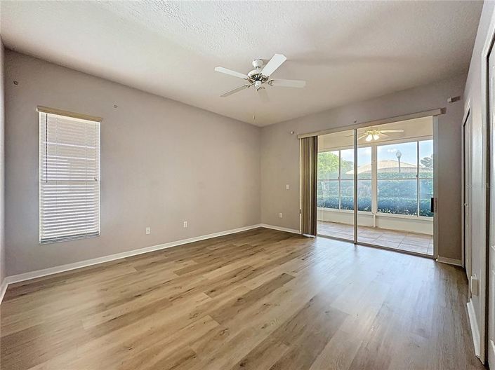 Image No.17-3 Bed House for sale