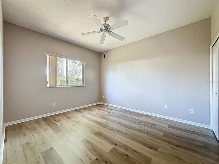 Image No.24-3 Bed House for sale