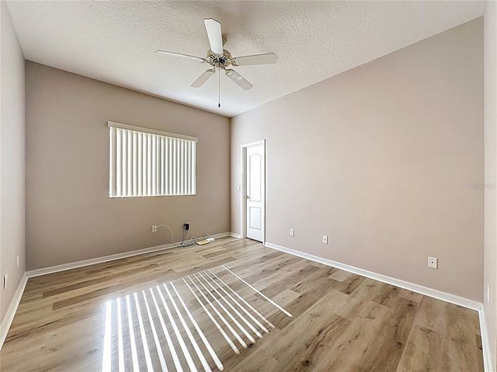 Image No.28-3 Bed House for sale