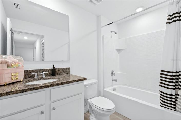 Image No.37-5 Bed House for sale