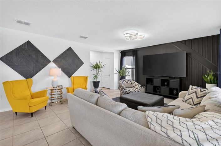 Image No.9-5 Bed House for sale