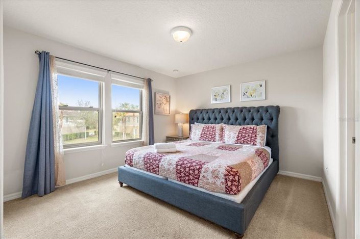 Image No.27-5 Bed House for sale