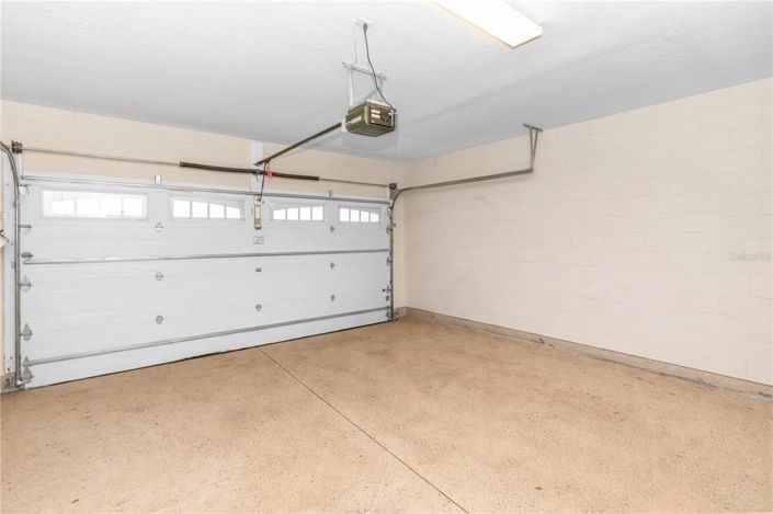 Image No.28-4 Bed House for sale