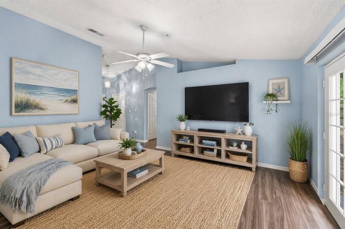 Image No.2-3 Bed House for sale
