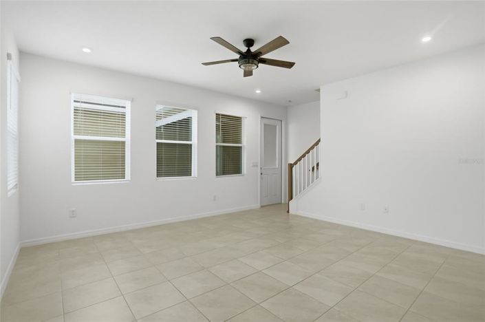 Image No.14-3 Bed Townhouse for sale