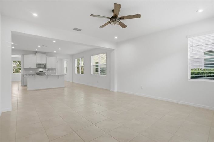 Image No.16-3 Bed Townhouse for sale