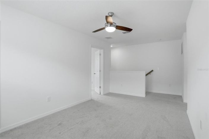 Image No.17-3 Bed Townhouse for sale