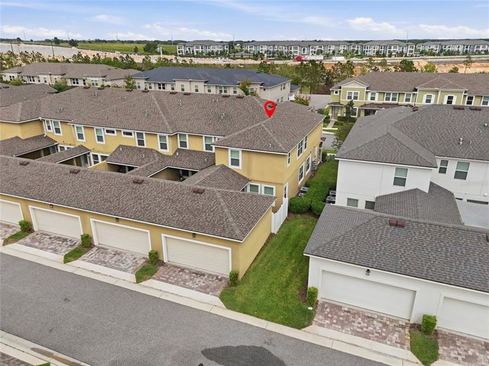 Image No.35-3 Bed Townhouse for sale