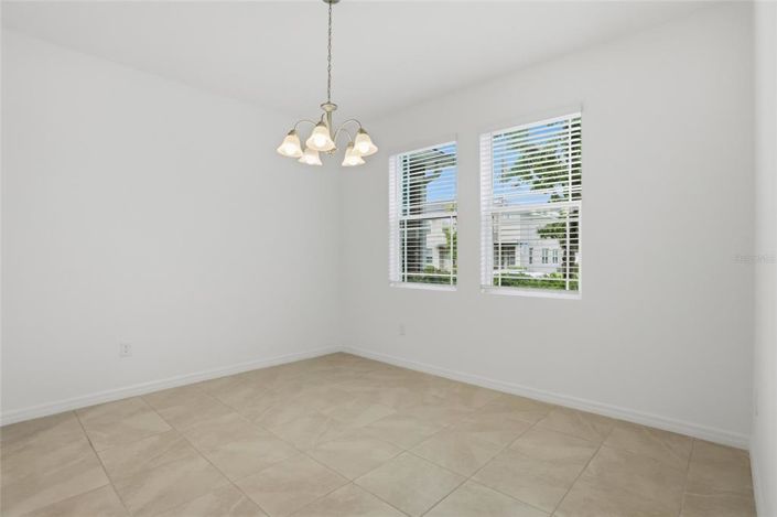 Image No.4-3 Bed Townhouse for sale