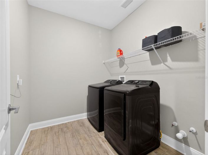 Image No.31-4 Bed House for sale