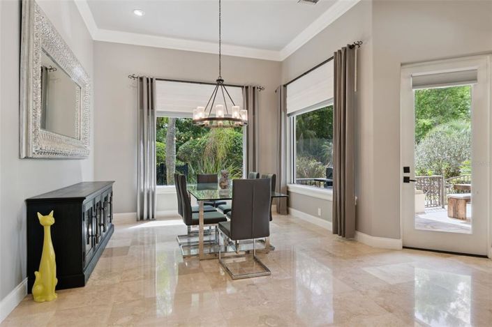 Image No.36-7 Bed House for sale