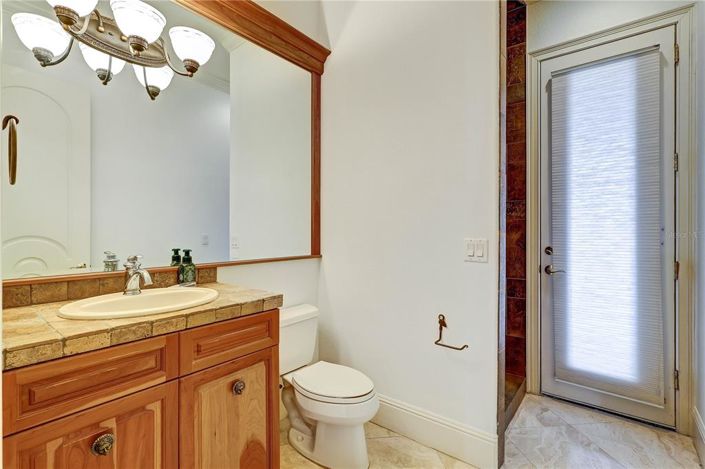 Image No.28-4 Bed House for sale