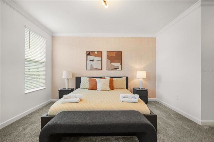 Image No.25-6 Bed House for sale