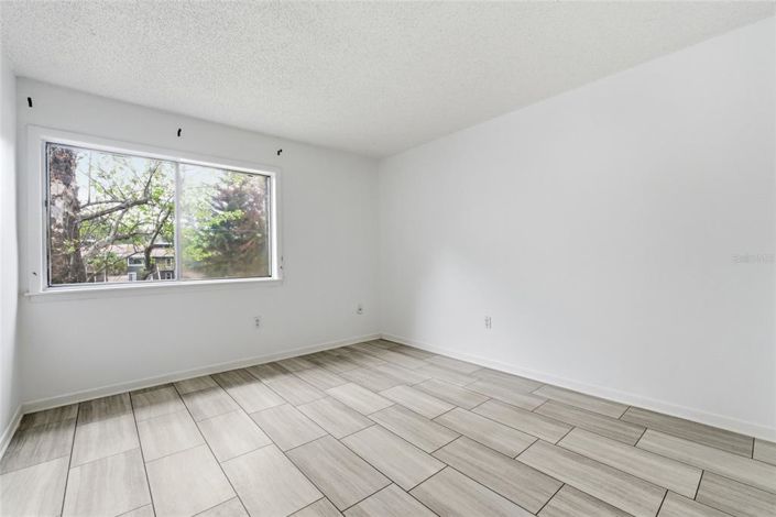 Image No.15-Appartement de 3 chambres à vendre à Saint John