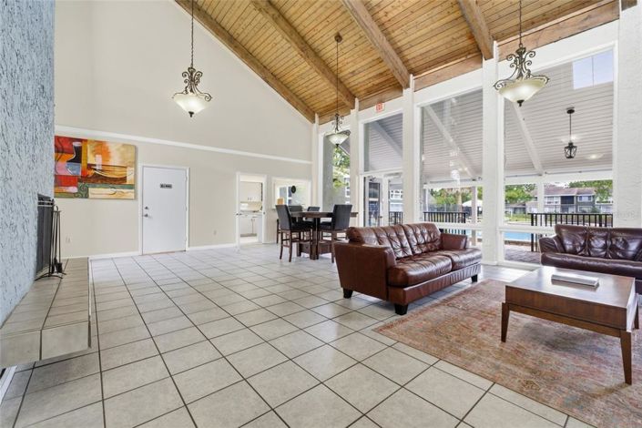 Image No.33-Appartement de 3 chambres à vendre à Saint John