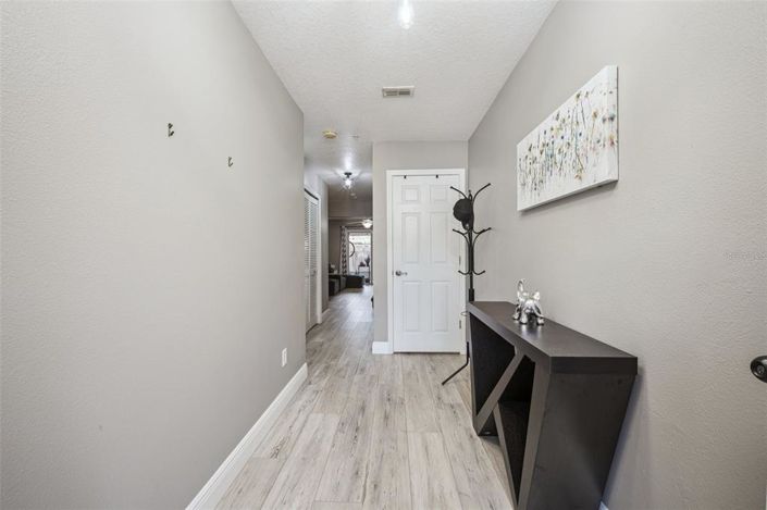 Image No.10-3 Bed Townhouse for sale