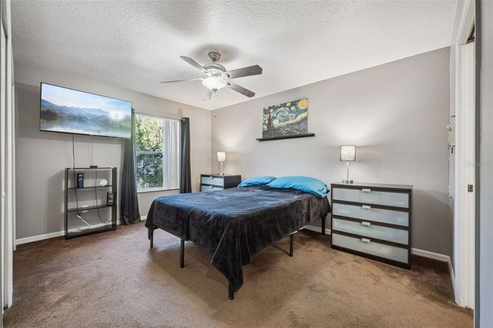 Image No.12-3 Bed Townhouse for sale