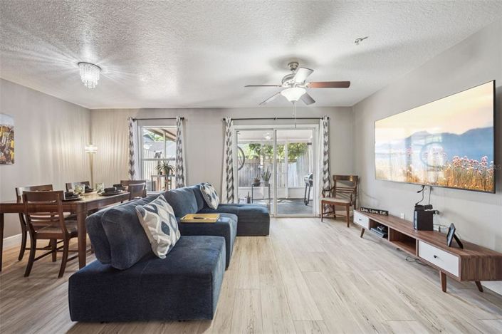 Image No.2-3 Bed Townhouse for sale