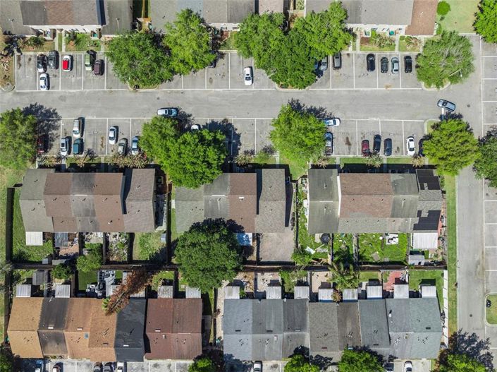 Image No.32-3 Bed Townhouse for sale