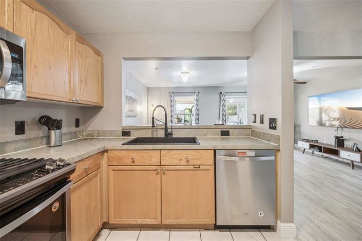 Image No.7-3 Bed Townhouse for sale