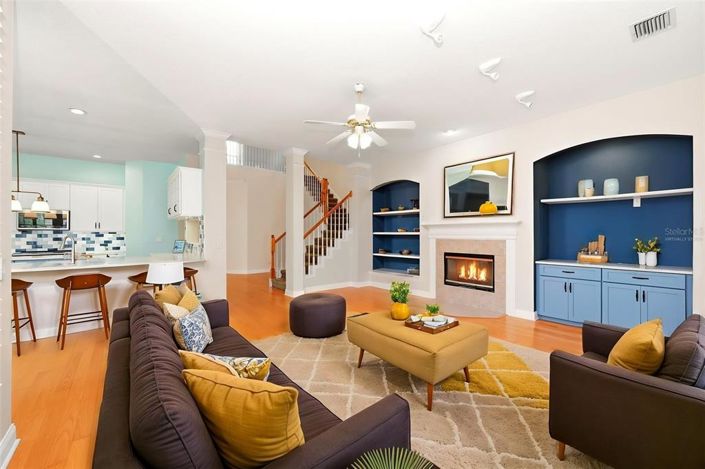 Image No.18-6 Bed House for sale