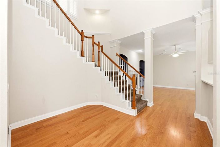 Image No.31-6 Bed House for sale