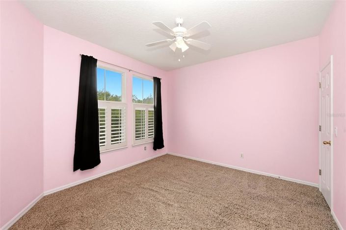 Image No.42-6 Bed House for sale