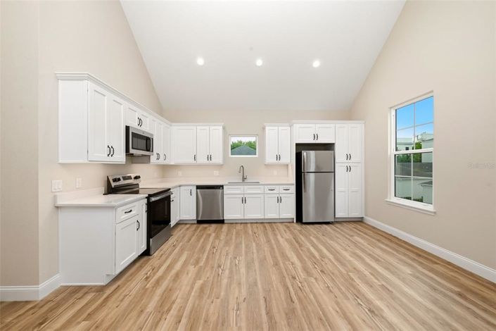 Image No.57-6 Bed House for sale