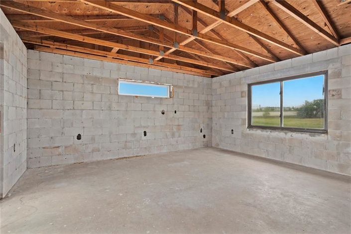 Image No.28-4 Bed House for sale