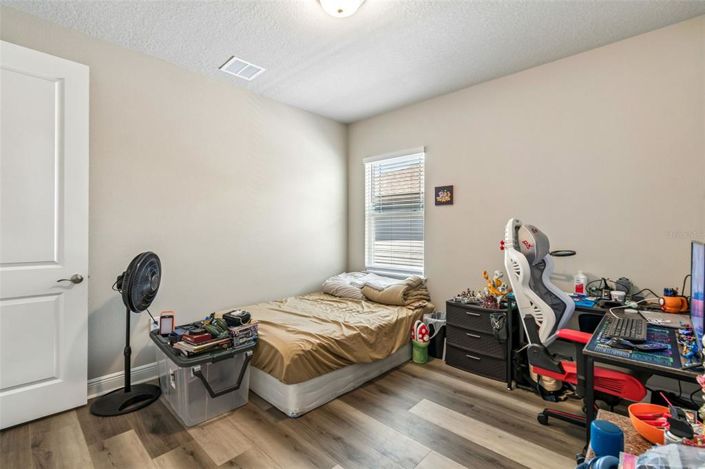 Image No.36-4 Bed House for sale