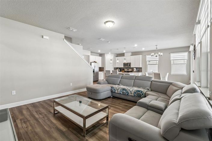 Image No.4-4 Bed House for sale