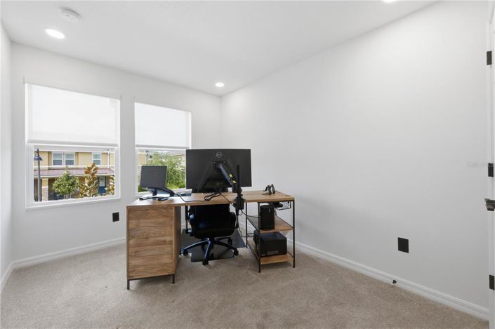 Image No.19-3 Bed Townhouse for sale