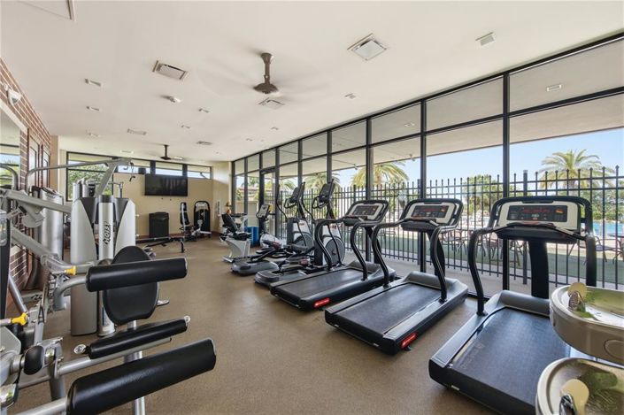 Image No.31-3 Bed Townhouse for sale