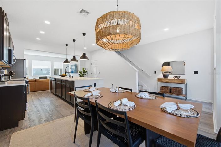 Image No.6-3 Bed Townhouse for sale