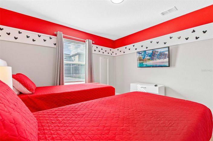 Image No.11-4 Bed Townhouse for sale