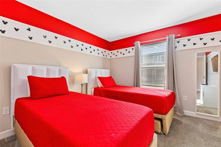 Image No.4-4 Bed Townhouse for sale