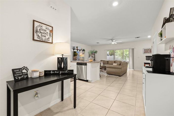 Image No.10-3 Bed Townhouse for sale