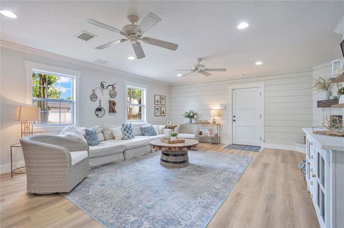 Image No.13-5 Bed House for sale