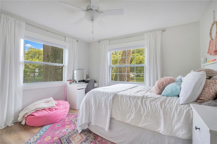 Image No.21-5 Bed House for sale