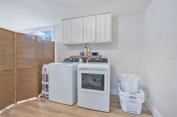 Image No.27-5 Bed House for sale