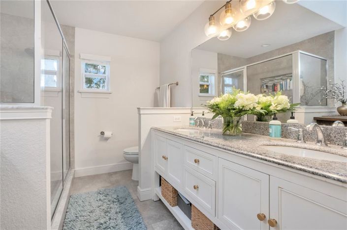 Image No.32-5 Bed House for sale