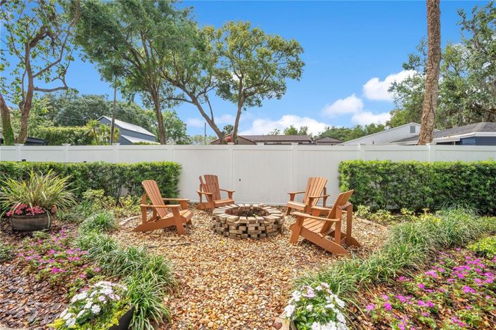 Image No.41-5 Bed House for sale