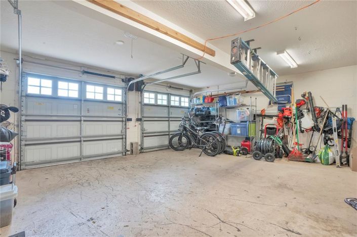 Image No.48-5 Bed House for sale