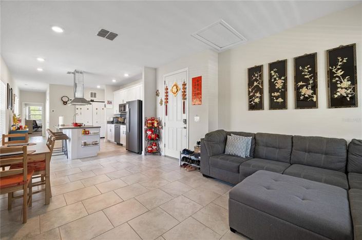Image No.14-5 Bed House for sale