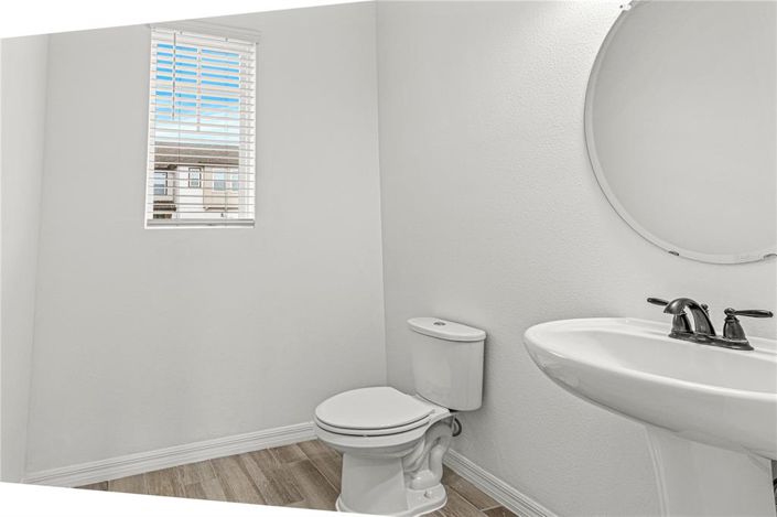 Image No.20-3 Bed Townhouse for sale