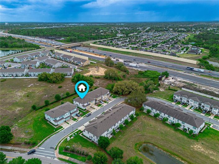 Image No.26-3 Bed Townhouse for sale