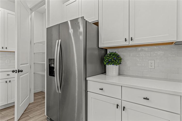 Image No.8-3 Bed Townhouse for sale