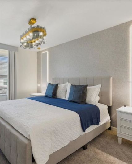 Image No.28-5 Bed Townhouse for sale