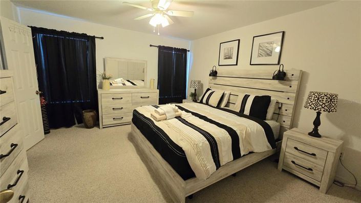 Image No.10-3 Bed Townhouse for sale